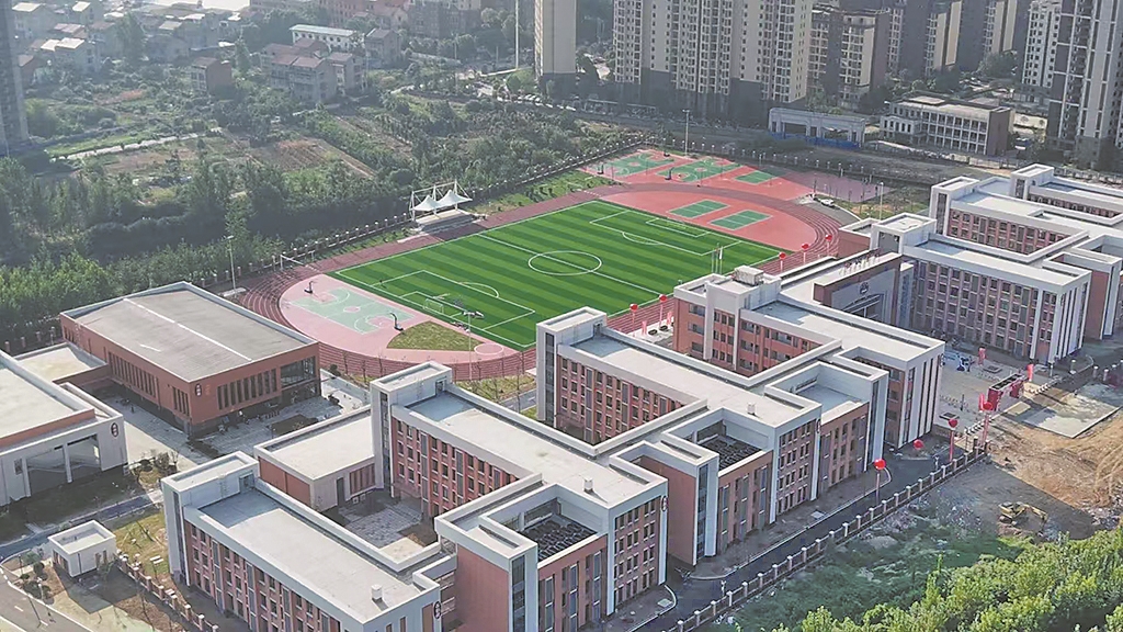 谷山学校。通讯员 席莎 摄