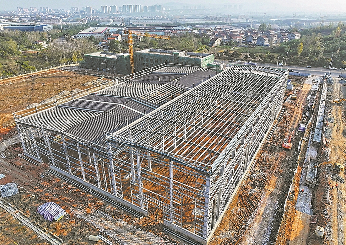 谷城有色金属产业园加紧建设。